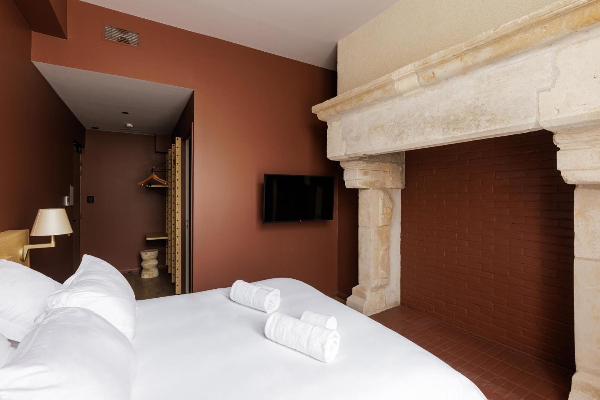 Hotel Cloitre - Entree Autonome, Reception En Ligne - Encore Mieux Орлеан Экстерьер фото